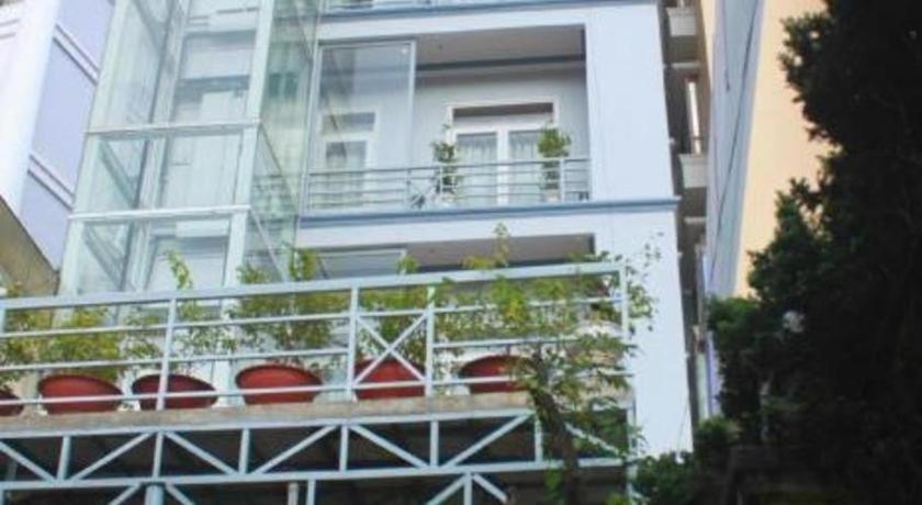 Gold Night Hotel Dalat Bagian luar foto